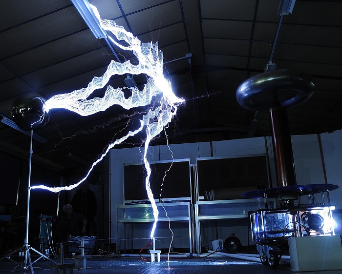 Tesla coil